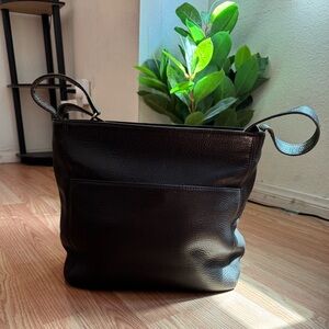 Dark Brown leather Coach shoulder bag with gold hardware